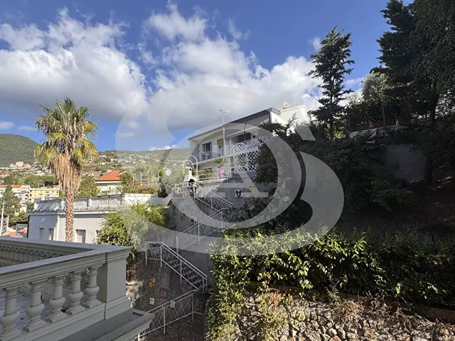 Immagine 23 di Bilocale in vendita  in Via Cavalieri di Rodi 2 a Ospedaletti