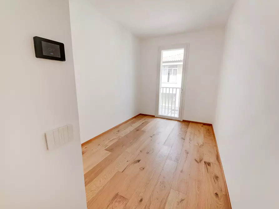 Immagine 35 di Quadrilocale in vendita  in Via L. C. Farini 291 a Cesena