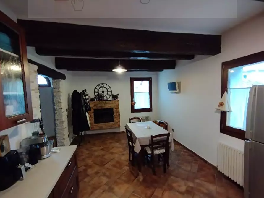 Immagine 3 di Trilocale in vendita  a Ravenna