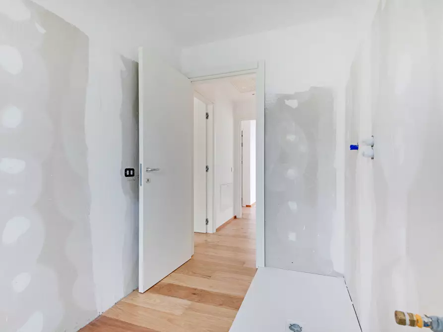 Immagine 28 di Quadrilocale in vendita  in Via L. C. Farini 291 a Cesena