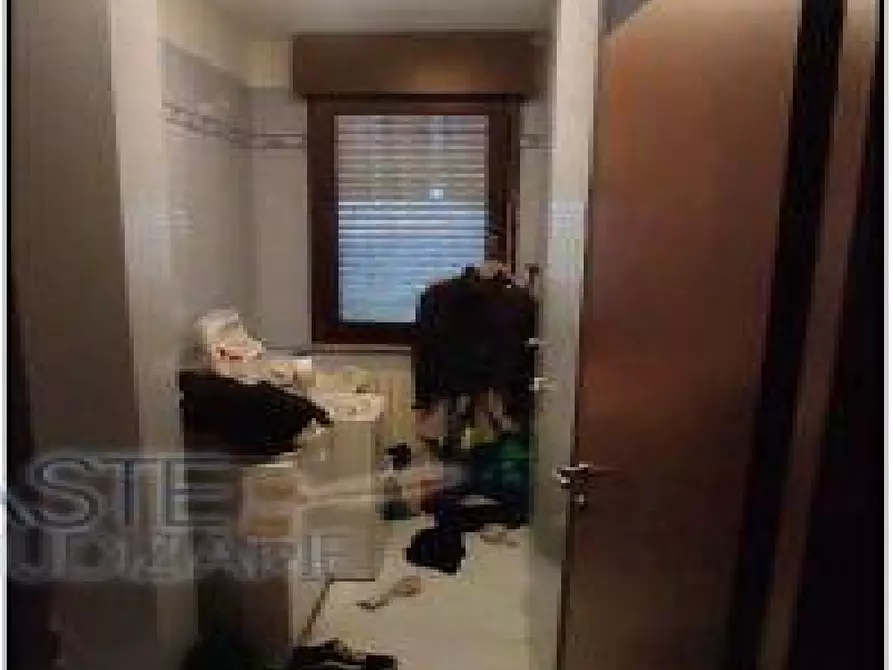 Immagine 4 di Quadrilocale in vendita  a Rimini