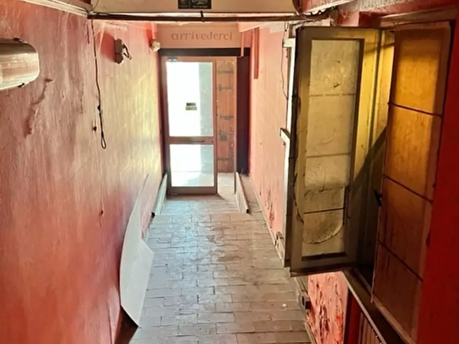 Immagine 4 di Bar / Ristorante in vendita  a Cesena