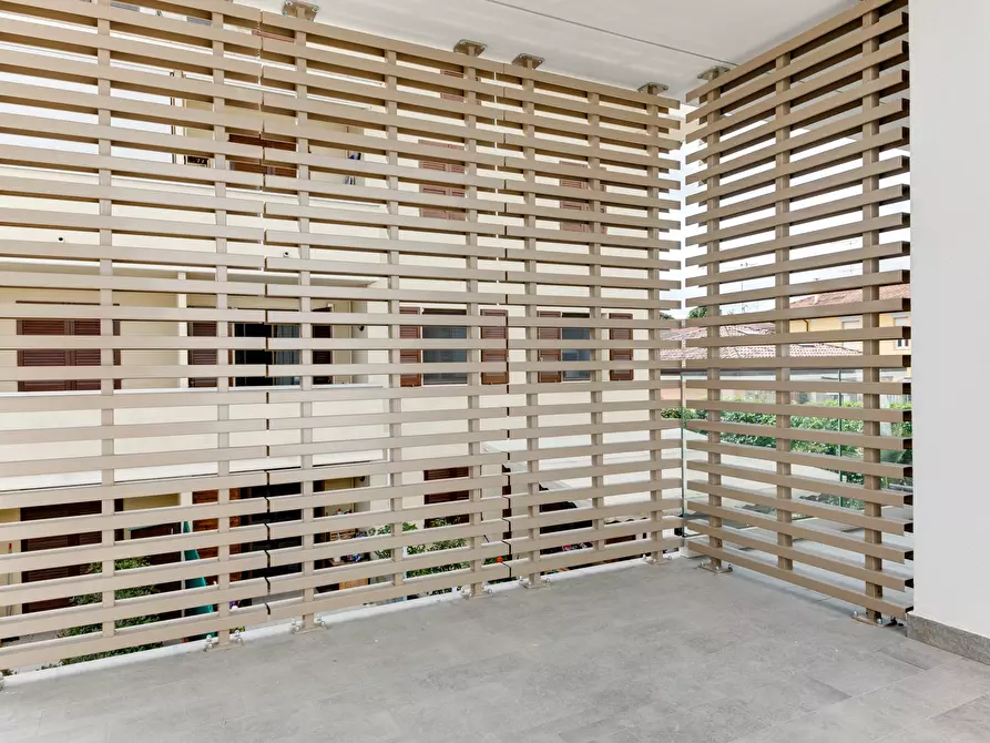 Immagine 9 di Quadrilocale in vendita  in Via L. C. Farini 291 a Cesena