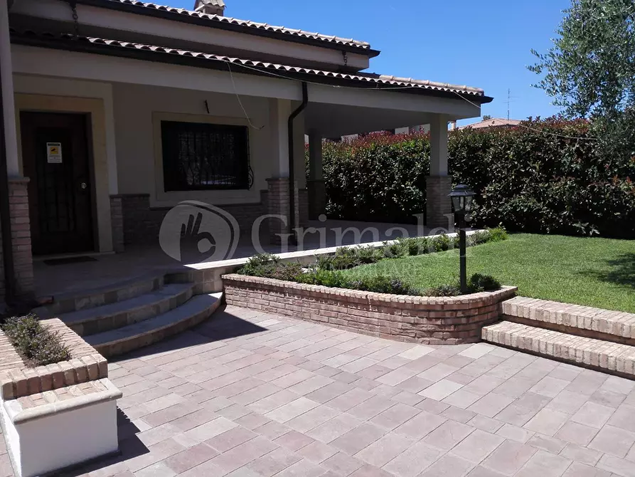 Immagine 22 di Casa bifamiliare in vendita  in Via Aurora 22 a Anzio