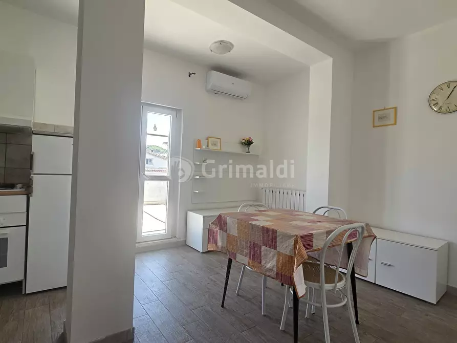 Immagine 3 di Trilocale in vendita  in Via della Lottizzazione 8A a Anzio