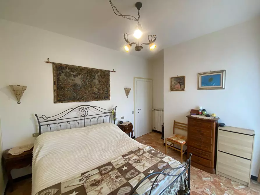 Immagine 2 di Quadrilocale in vendita  a Sestri Levante