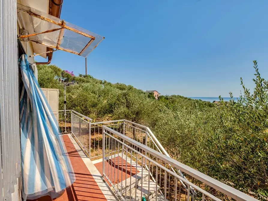 Immagine 8 di Casa indipendente in vendita  in Via Tedisio 133 a Lavagna