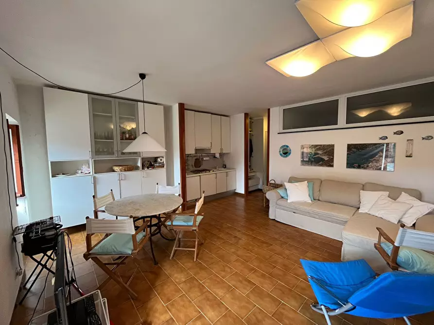 Immagine 6 di Bilocale in vendita  in Strada Statale 1 7 a Deiva Marina