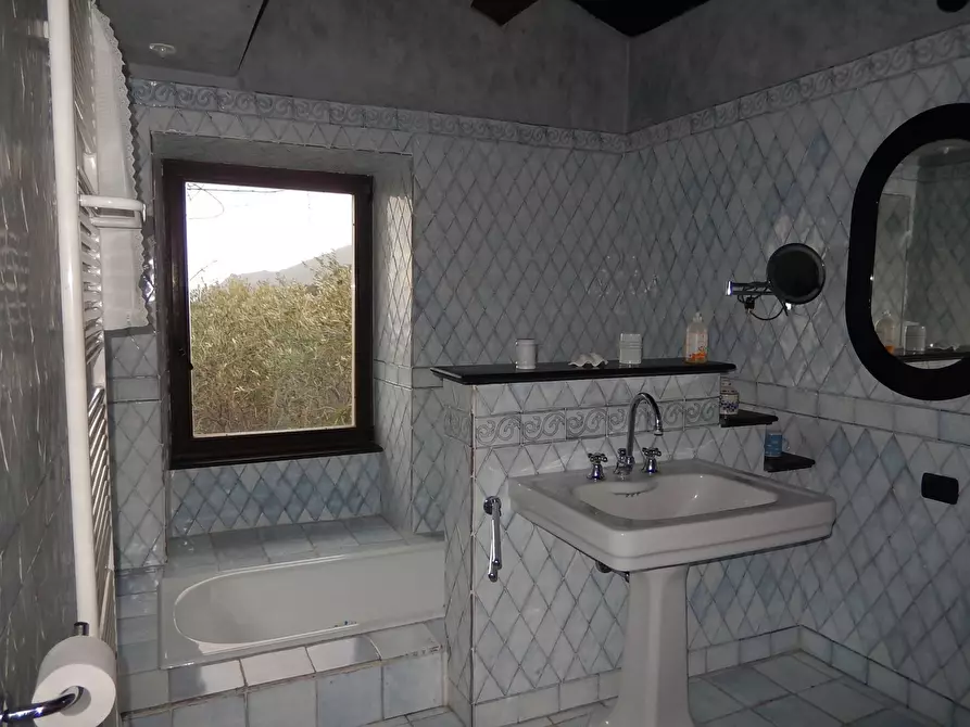 Immagine 15 di Villa in vendita  in Località Salice a Bonassola