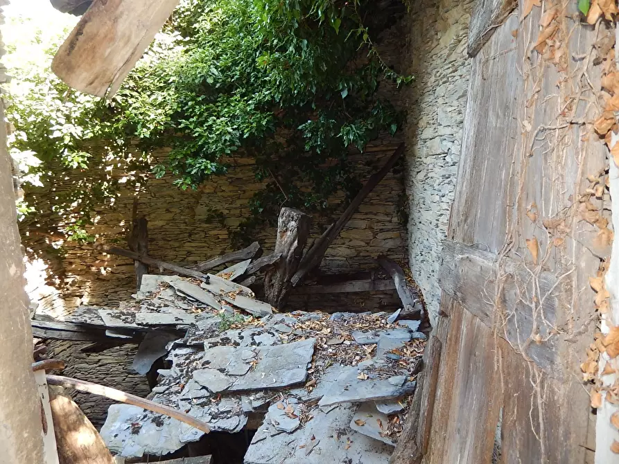 Immagine 7 di Rustico / casale in vendita  in Via Costigliolo a Cogorno