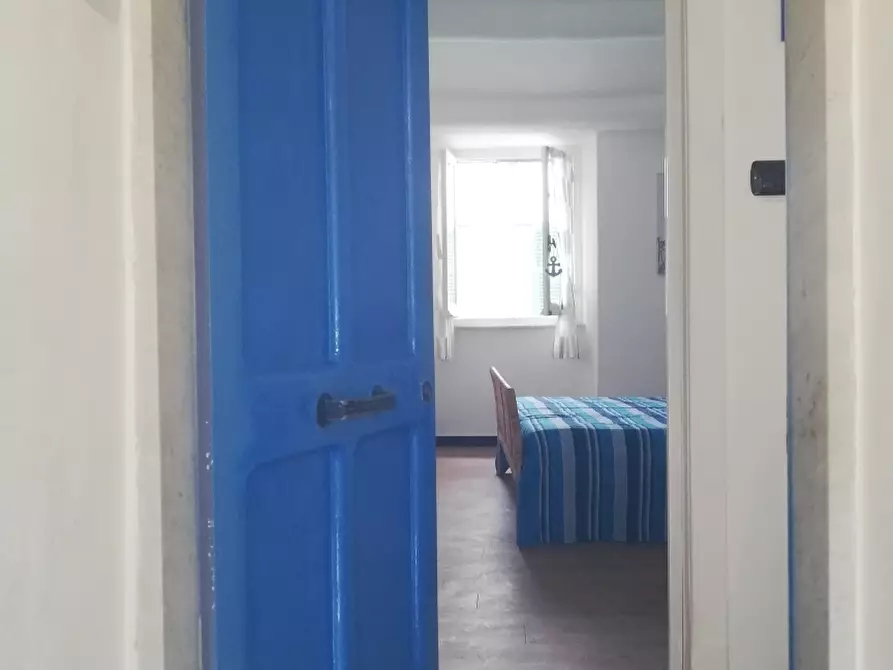 Immagine 2 di Bilocale in vendita  in Via Giuseppe Garibaldi 32 a Sestri Levante