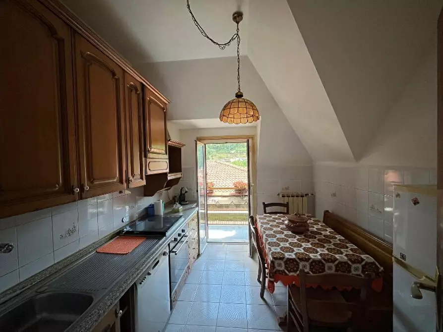 Immagine 8 di Trilocale in vendita  in Via delle Pesche a Casarza Ligure