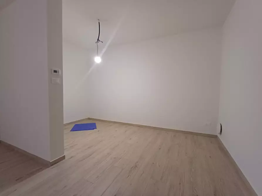 Immagine 9 di Loft/Open space in vendita  in Viale Dante Alighieri 31 a Sestri Levante