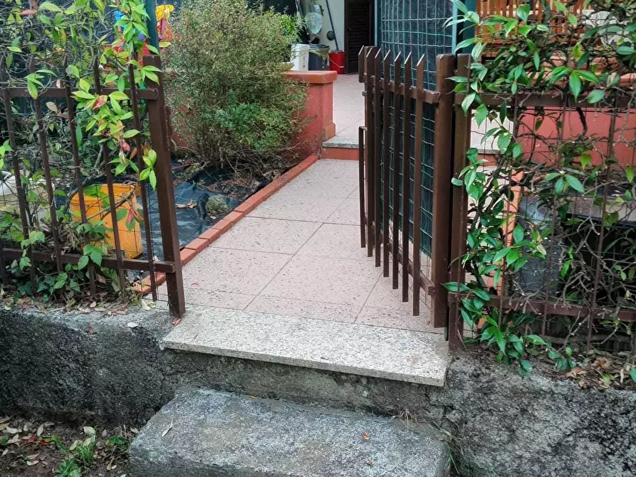 Immagine 7 di Bilocale in vendita  in Via Italia 14 a Carro