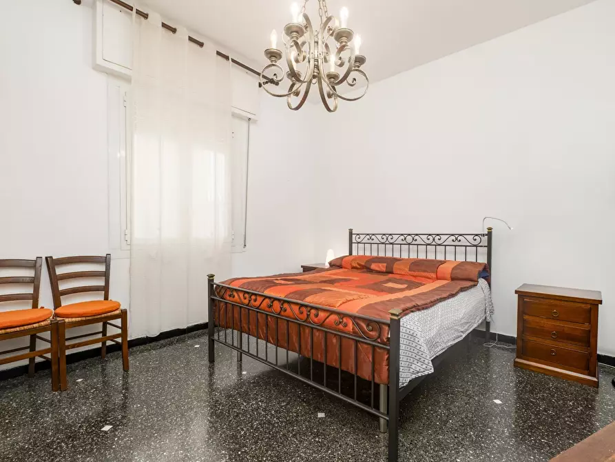 Immagine 15 di Appartamento in vendita  in Via Piacenza 2 a Sestri Levante