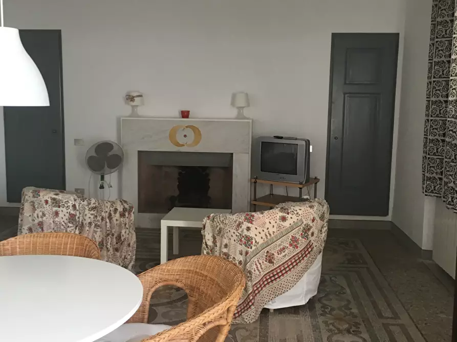 Immagine 4 di Loft/Open space in affitto  a Livorno