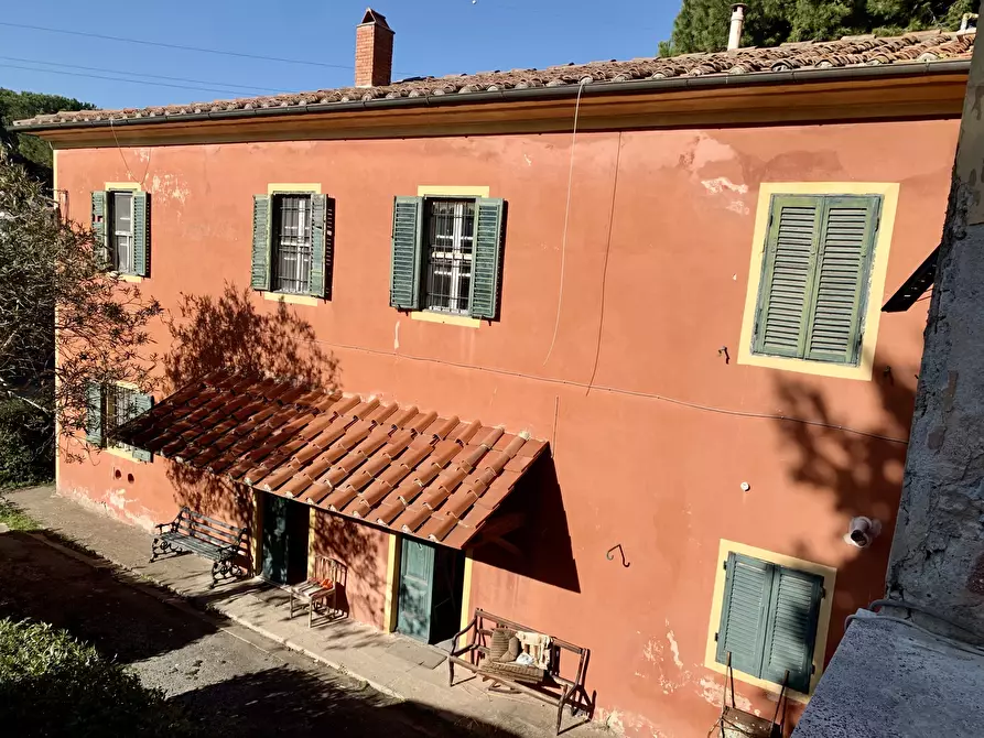 Immagine 15 di Villa in vendita  in Stagno a Collesalvetti