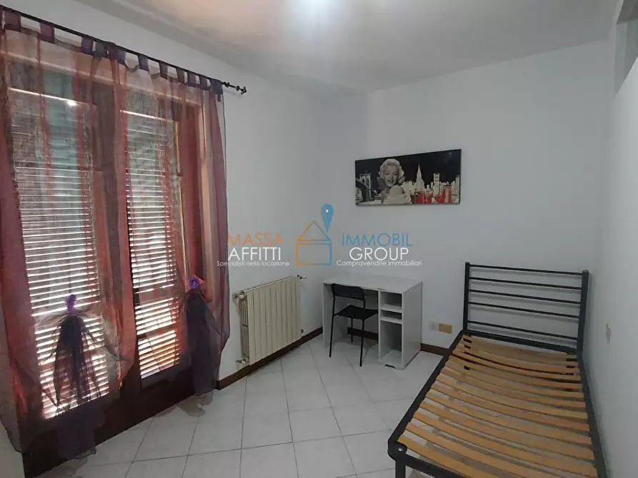 Immagine 15 di Quadrilocale in vendita  in Via Treviso 35 a Massa