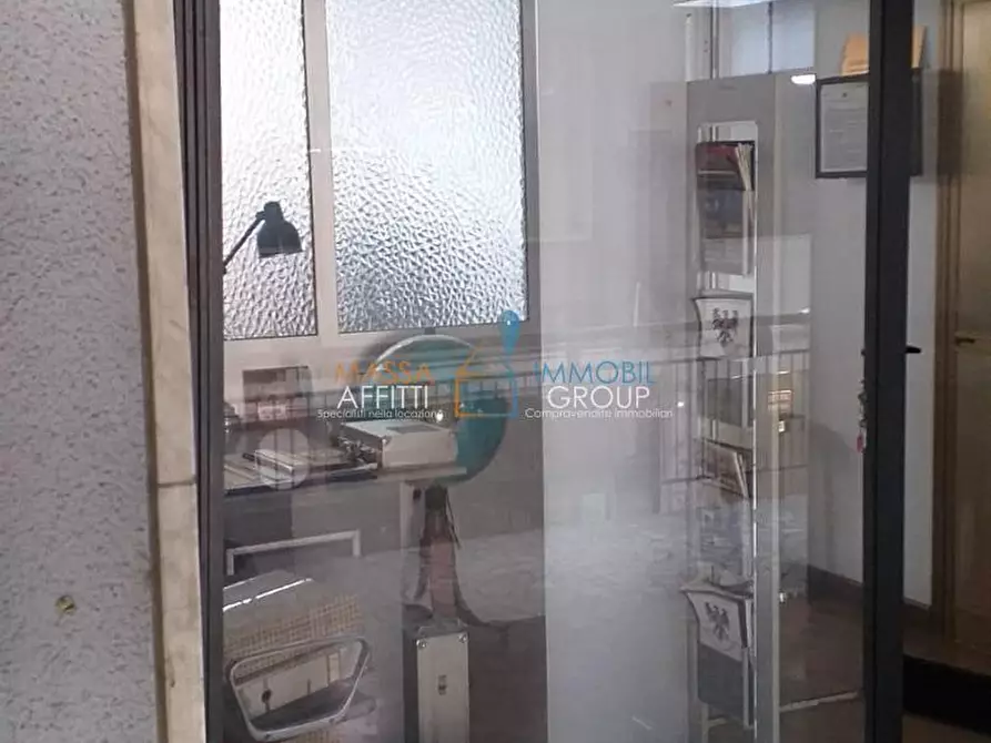 Immagine 1 di Ufficio in vendita  in Via del Patriota 6 a Massa