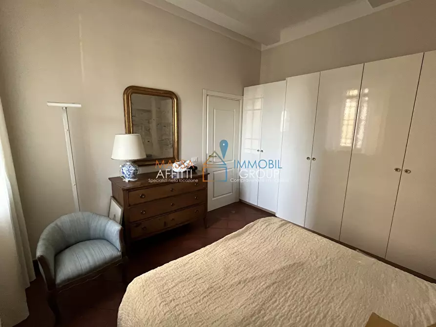 Immagine 12 di Pentalocale in affitto  in Via Godola 28/A a Massa