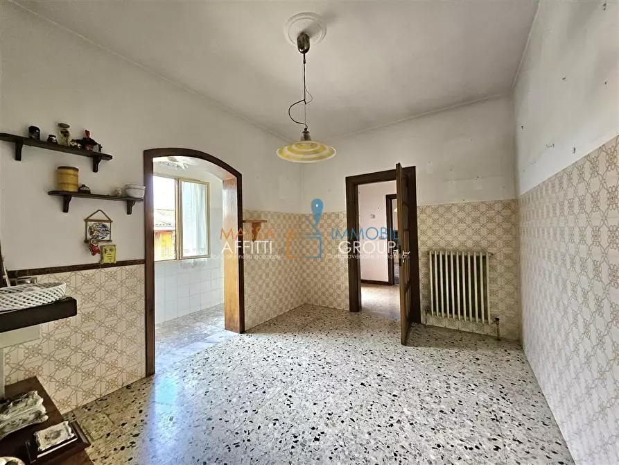Immagine 9 di Porzione di casa in vendita  in Via Pratta 6 a Massa