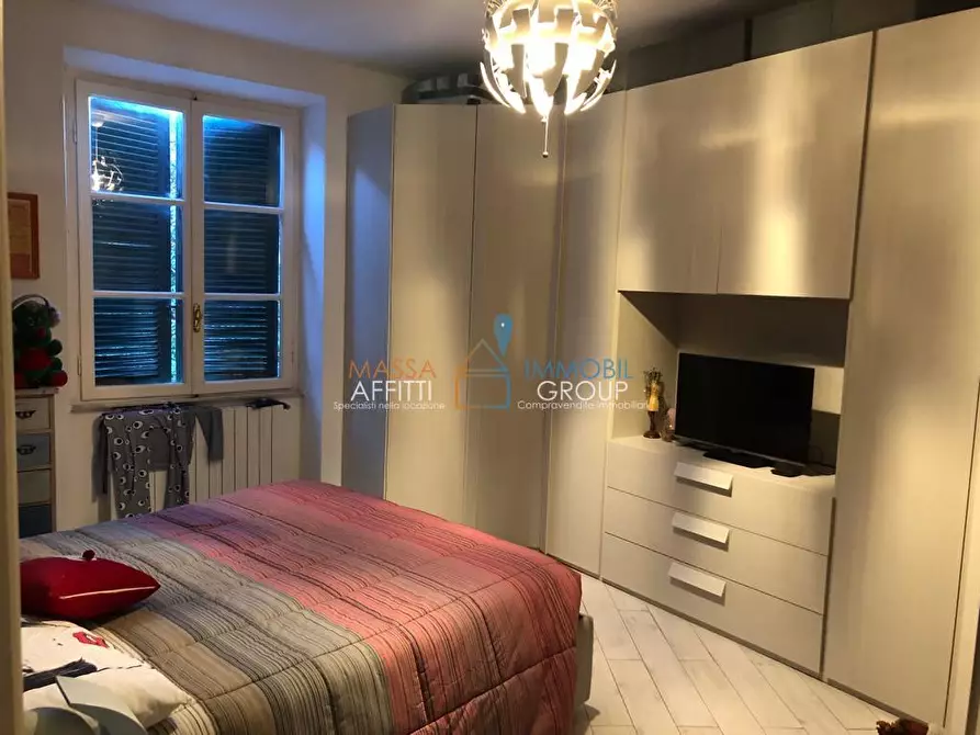 Immagine 11 di Quadrilocale in vendita  in Via Saponiera 3 a Montignoso