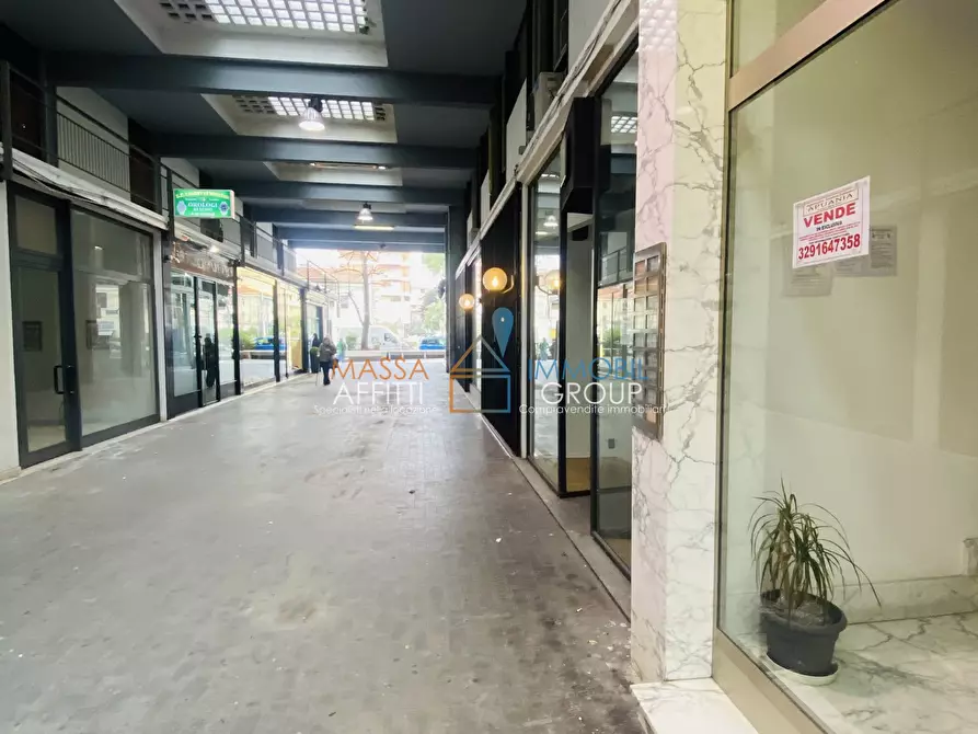 Immagine 7 di Ufficio in affitto  in Viale Eugenio Chiesa 1 a Massa