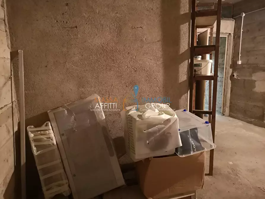 Immagine 32 di Quadrilocale in vendita  in Via Marina Vecchia 388 a Massa