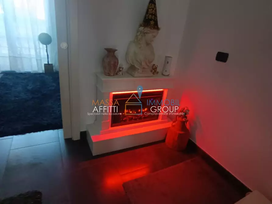 Immagine 34 di Porzione di casa in vendita  in Via del Conte 30 a Montignoso