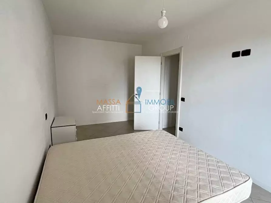 Immagine 28 di Quadrilocale in vendita  in Via della Quercia 58 a Massa