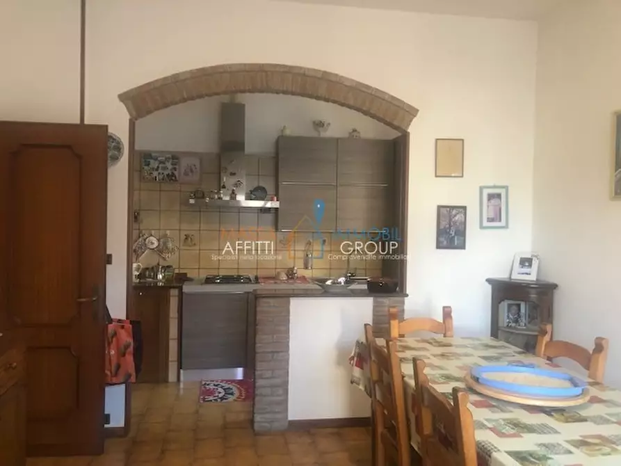 Immagine 17 di Villetta a schiera in vendita  in Via Puliche 308 a Massa