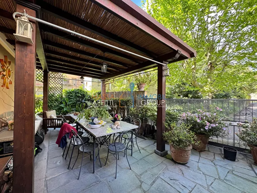 Immagine 2 di Villetta a schiera in vendita  in Via Don Giovanni Minzoni 216 a Seravezza