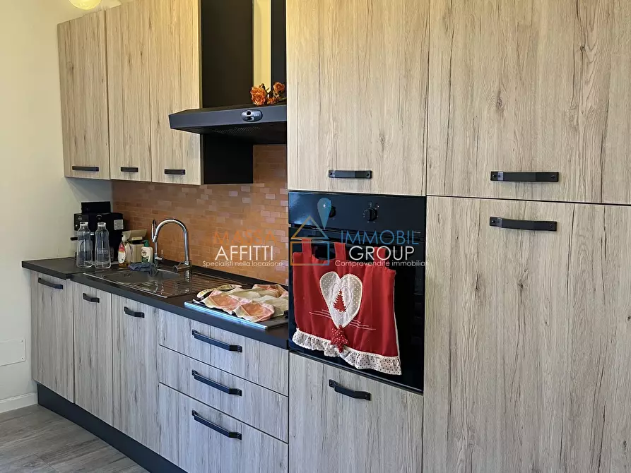 Immagine 5 di Quadrilocale in vendita  in Via Dante Alighieri 15 a Carrara