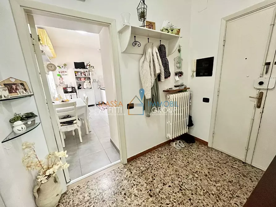Immagine 7 di Pentalocale in vendita  in Viale Roma 191 a Massa