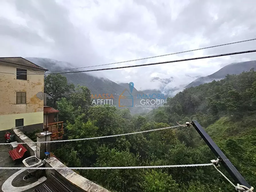 Immagine 18 di Quadrilocale in vendita  in Frazione Pariana a Massa