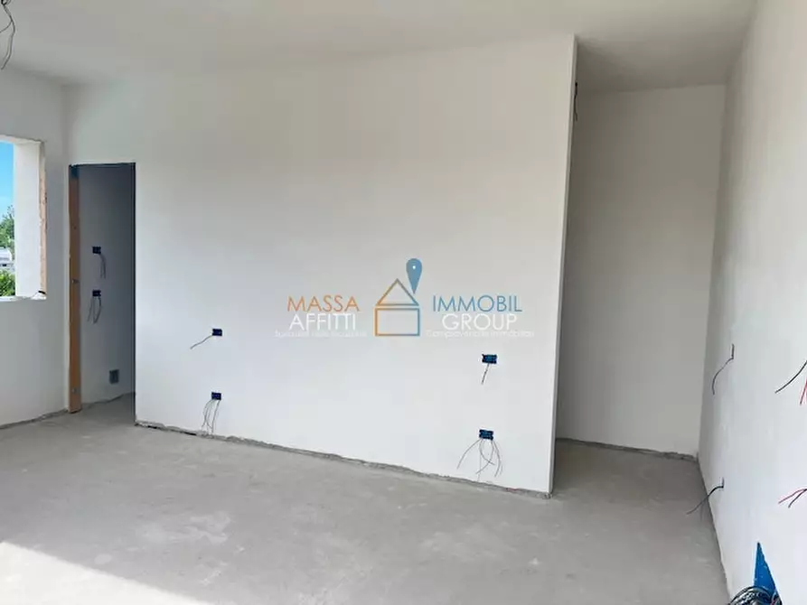 Immagine 14 di Villa in vendita  in Via Vaiana 91 a Pietrasanta