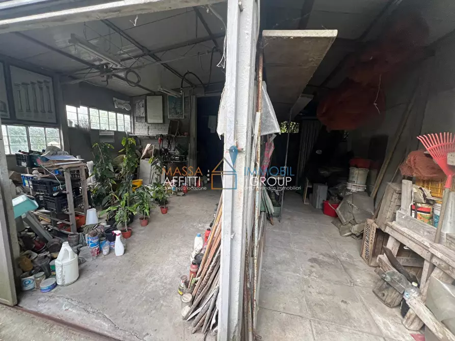 Immagine 3 di Attività artigianale in vendita  in Via Torretta 37 a Pietrasanta