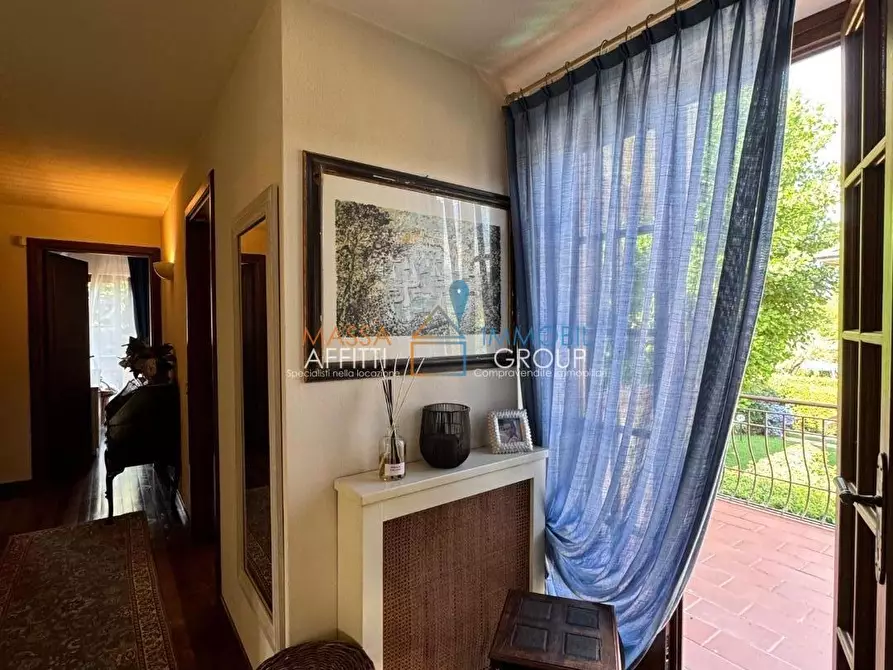 Immagine 7 di Villa in vendita  in via Rosseti e Bandini 55 a Forte Dei Marmi