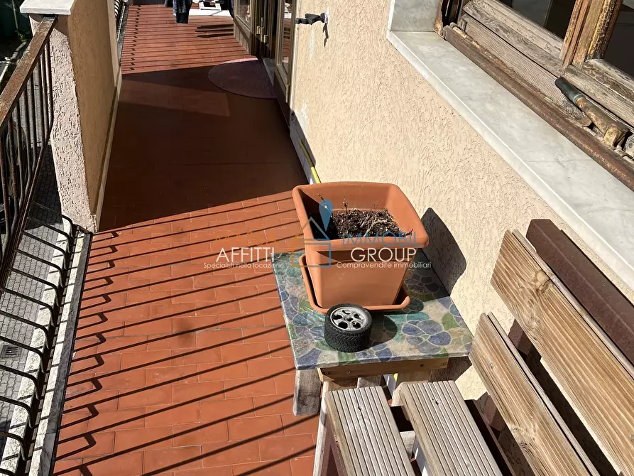 Immagine 10 di Pentalocale in vendita  in Piazza Gino Lucetti 11B a Carrara