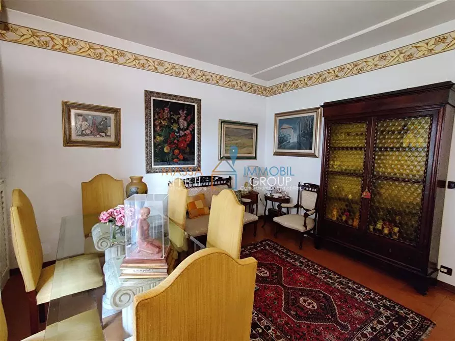 Immagine 5 di Pentalocale in vendita  in Via Ferdinando Rossi 12 a Massa