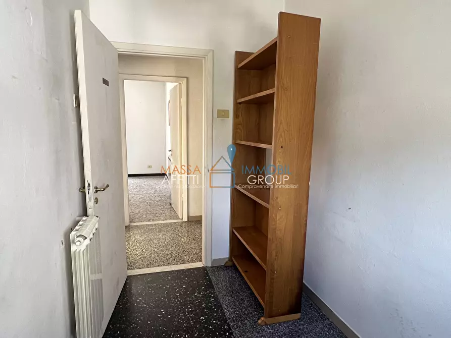 Immagine 19 di Ufficio in affitto  in Via Cesare Beccaria 9 a Massa