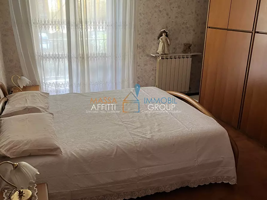 Immagine 11 di Pentalocale in vendita  in Viale XX Settembre 260A a Carrara