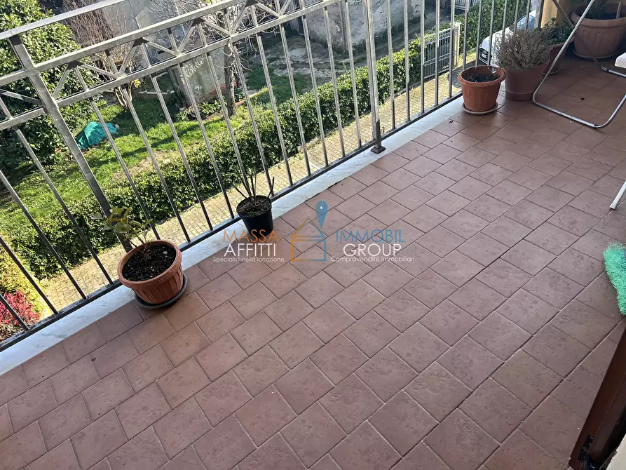 Immagine 37 di Pentalocale in vendita  in Via Flavio Torello Baracchini 29 a Massa