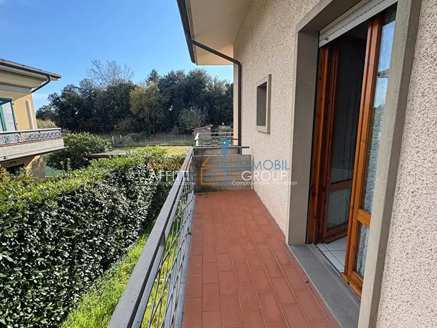 Immagine 17 di Villetta a schiera in vendita  in Via Arezzo 293 a Massa
