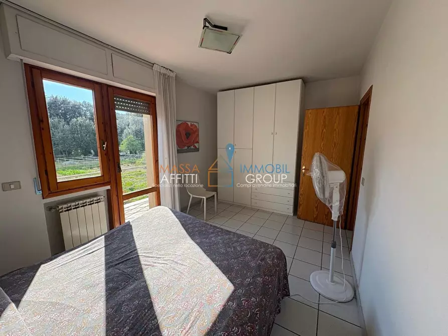 Immagine 12 di Villetta a schiera in vendita  in Via Arezzo 293 a Massa