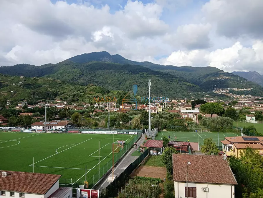 Immagine 4 di Appartamento in vendita  in Via Romagnano 14 a Massa
