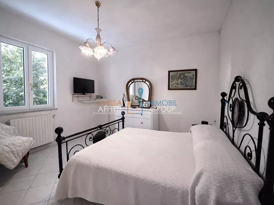 Immagine 52 di Casa indipendente in vendita  in Via Romolo Briglia 7 a Massa
