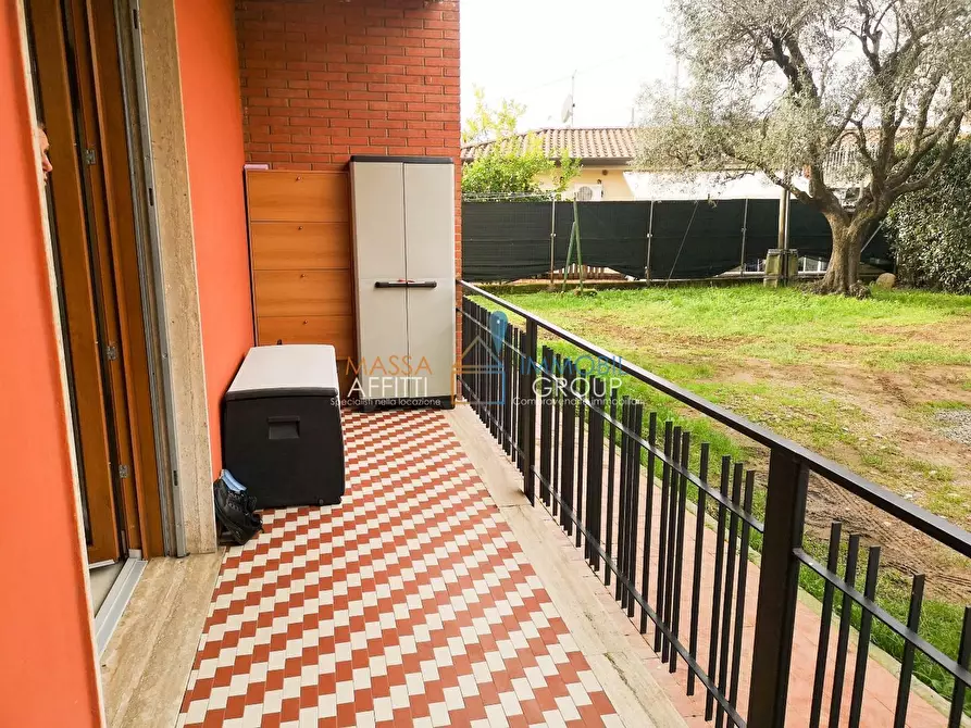 Immagine 23 di Quadrilocale in vendita  in Via Marina Vecchia 388 a Massa