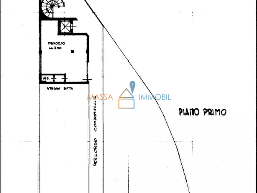 Immagine 17 di Ufficio in vendita  in Via Aurelia Ovest 177 a Massa