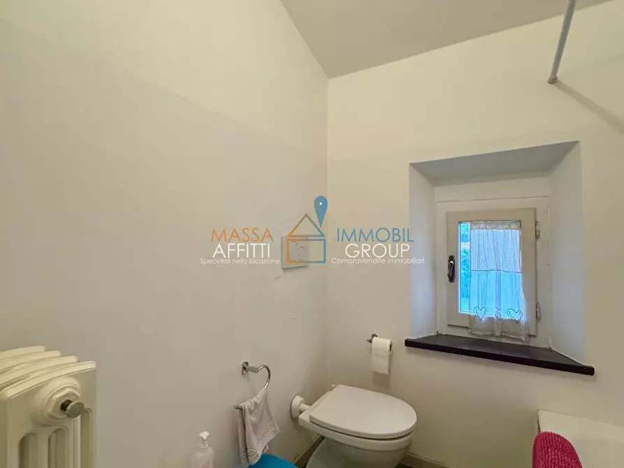 Immagine 23 di Pentalocale in vendita  in Via Michelangelo Buonarroti 12 a Forte Dei Marmi